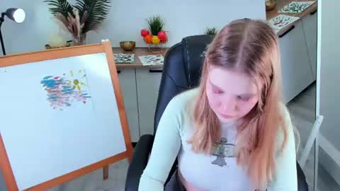 Anita online show from June 13, 8:45 am
