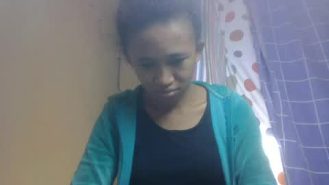 anitaazzh online show from June 21, 10:47 pm