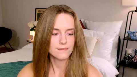 Snapshot of anitafischer chatting on September 14, 5:00 pm Anita online show from September 14, 5:00 pm