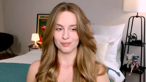 Snapshot of anitafischer chatting on September 9, 1:11 pm Anita online show from September 9, 1:11 pm