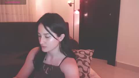 Snapshot of anitafox_ chatting on September 10, 5:18 am Anitafoxx online show from September 10, 5:18 am