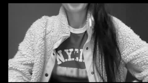 Anje online show from December 2, 4:07 pm