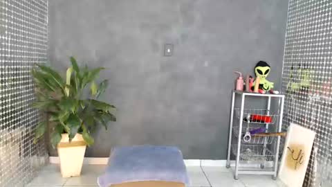 Hello My name is NaiaraPv is OPEN online show from July 1, 1:21 pm