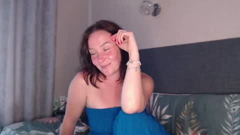 anjutka08 online show from July 22, 4:41 pm