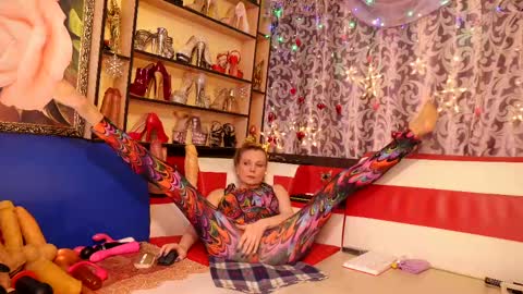 Snapshot of anna4asss chatting on March 5, 3:18 am Anna online show from March 5, 3:18 am