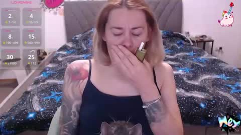 Anadirectgirl online show from July 25, 7:37 am