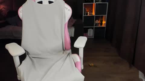 Snapshot of anna_belle3 chatting on September 26, 1:47 am AnnaThe next stream is tomorrow online show from September 26, 1:47 am