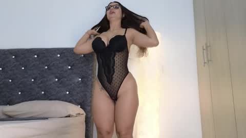 Snapshot of anna_joness chatting on March 8, 3:54 pm Anna online show from March 8, 3:54 pm