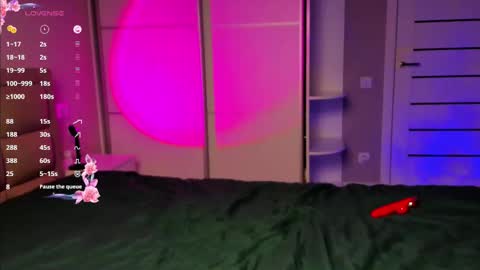 Anna online show from February 18, 7:10 pm