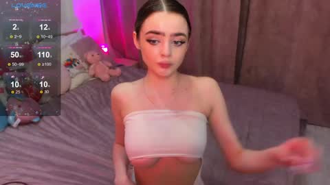 Anna online show from March 4, 3:59 pm