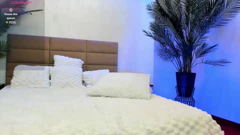 anna_nobel online show from October 7, 5:23 am