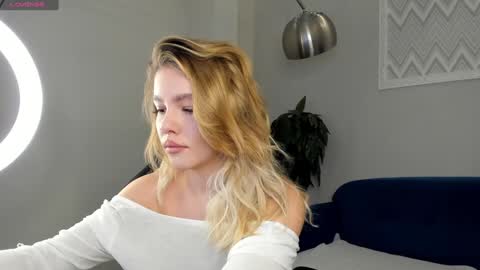 Anna online show from January 21, 1:08 am