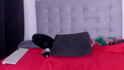 anna_sex_m online show from July 26, 5:48 am