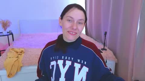 annaabels online show from February 20, 8:16 am