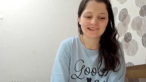 Snapshot of annaahcharm chatting on January 22, 2:46 pm annaahcharm online show from January 22, 2:46 pm