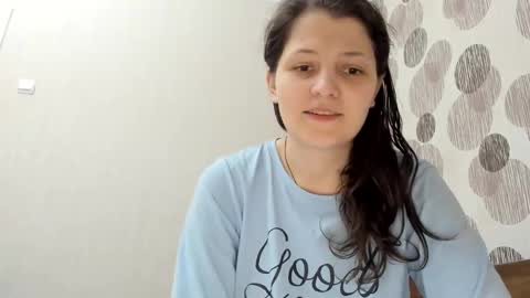Snapshot of annaahcharm chatting on January 7, 5:12 am annaahcharm online show from January 7, 5:12 am