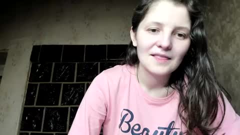 Snapshot of annaahcharm chatting on December 24, 4:44 am annaahcharm online show from December 24, 4:44 am