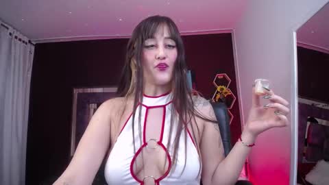 Snapshot of annabellegron chatting on October 4, 5:02 am Anna online show from October 4, 5:02 am