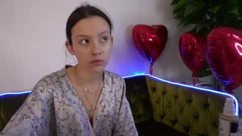 Anna online show from February 12, 7:13 am