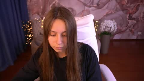 Snapshot of annapearlll chatting on October 2, 8:47 pm Anna online show from October 2, 8:47 pm