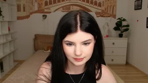 Anna online show from August 1, 11:34 am