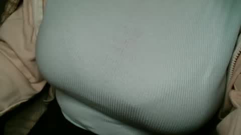 Bella online show from April 15, 7:58 pm