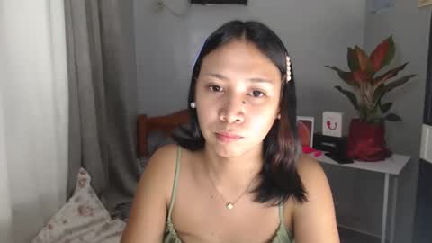 anne_chanelx online show from January 31, 7:11 pm