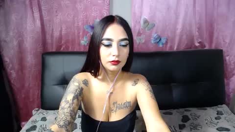 Snapshot of anne_jm chatting on October 4, 11:31 pm Anne online show from October 4, 11:31 pm