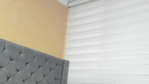       online show from May 9, 10:56 pm