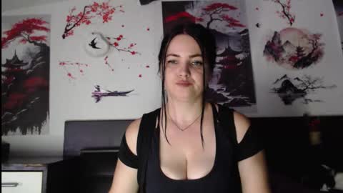annebellee69 online show from October 6, 8:13 pm
