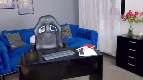 Anne online show from October 24, 1:56 am