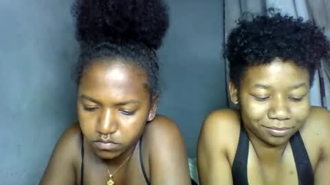 annick98 online show from February 12, 8:54 pm