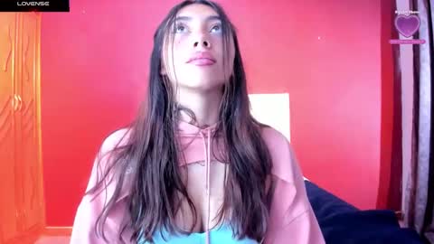 Annie online show from March 13, 6:42 pm