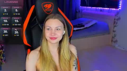 Annie online show from June 18, 12:12 am