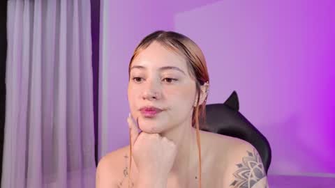 Annie online show from July 16, 1:21 am