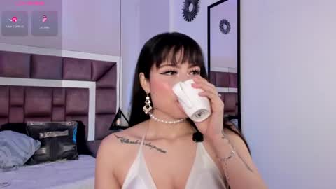Annie online show from June 16, 11:55 am