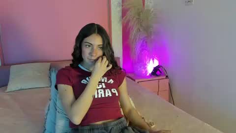 Anny online show from July 28, 3:21 pm