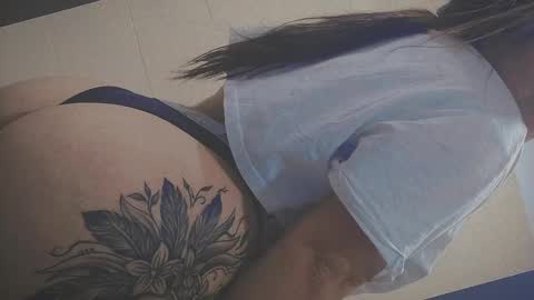 ANNY LOUIS online show from January 12, 2:03 am