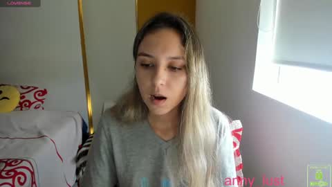 Snapshot of anny_lust chatting on February 1, 4:11 pm Issabela online show from February 1, 4:11 pm