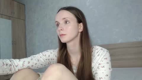Snapshot of anny_meow chatting on September 29, 8:41 am Ann  My current schedule is below  online show from September 29, 8:41 am
