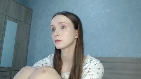 Snapshot of anny_meow chatting on October 6, 8:46 pm Ann  My current schedule is below  online show from October 6, 8:46 pm