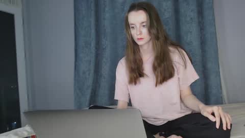 Snapshot of anny_meow chatting on February 4, 9:10 pm Ann  My current schedule is below  online show from February 4, 9:10 pm