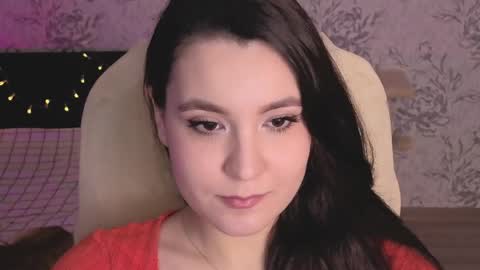 Annie online show from March 27, 3:30 am