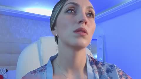 Anny online show from March 21, 11:59 am