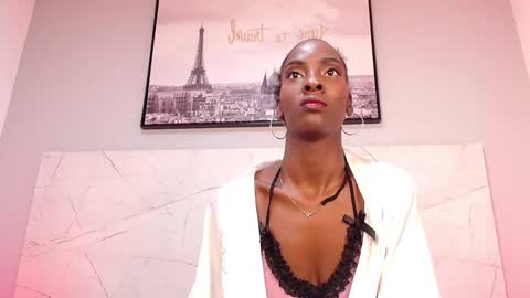 Snapshot of annyfiore chatting on March 7, 2:25 am Anny online show from March 7, 2:25 am