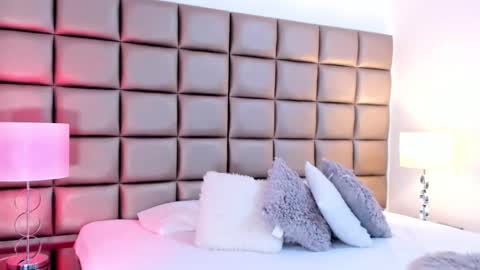    online show from January 28, 9:29 pm