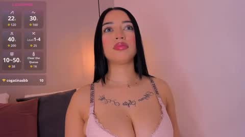 Snapshot of anthonellasweet_ chatting on September 9, 1:33 pm Anthonella Sweet online show from September 9, 1:33 pm