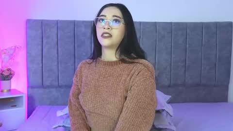 Snapshot of antonella01_cf chatting on September 29, 8:47 pm antonella online show from September 29, 8:47 pm