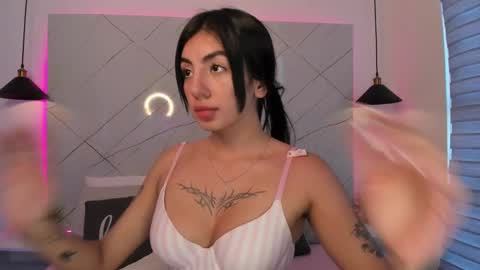 Antonella online show from February 17, 8:38 pm