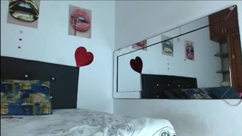 antonella online show from December 17, 4:22 pm